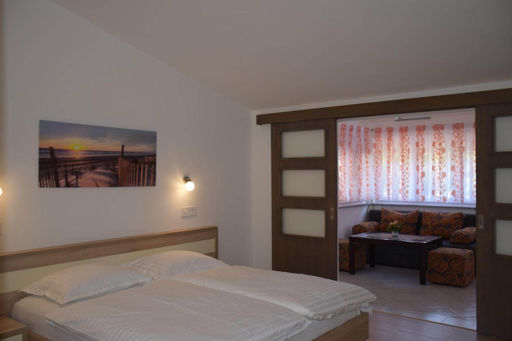 Apartments Popo Stari Grad Kültér fotó