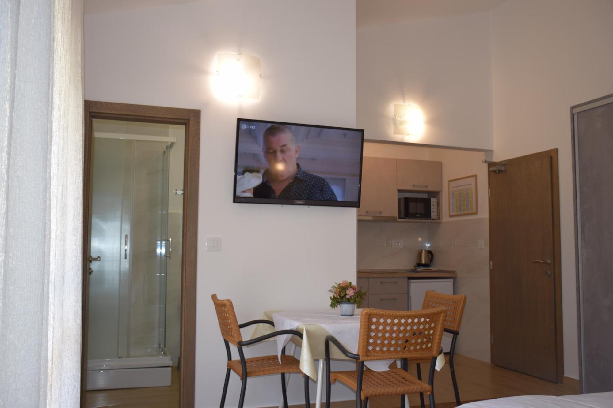 Apartments Popo Stari Grad Kültér fotó