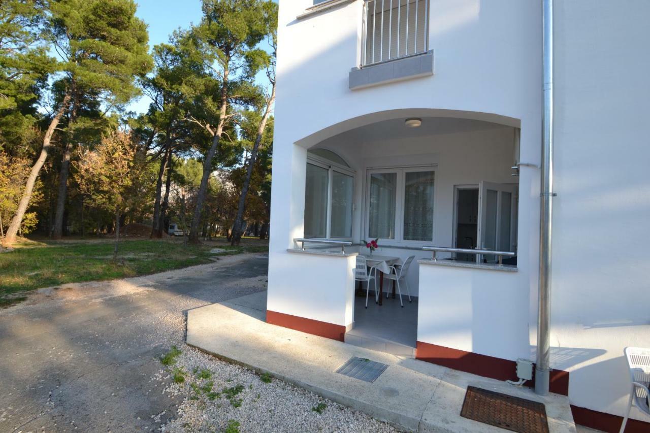 Apartments Popo Stari Grad Kültér fotó
