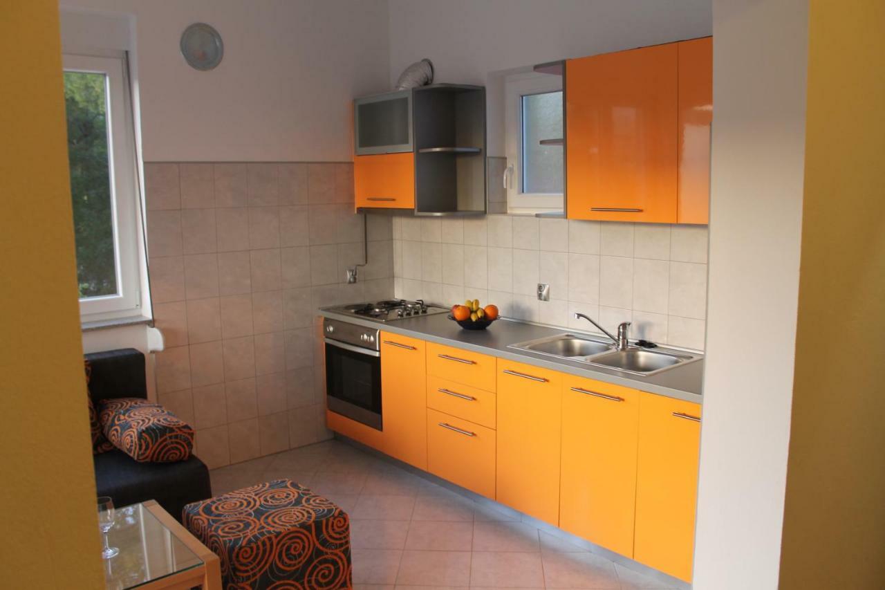 Apartments Popo Stari Grad Kültér fotó